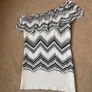 One sleeve white top